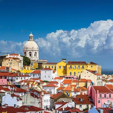 Huux Hostel Lisbon